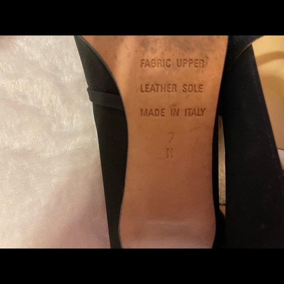 BLACK TALBOT’S ITALIAN HEELS IN SIZE 7N - Picture 5 of 5